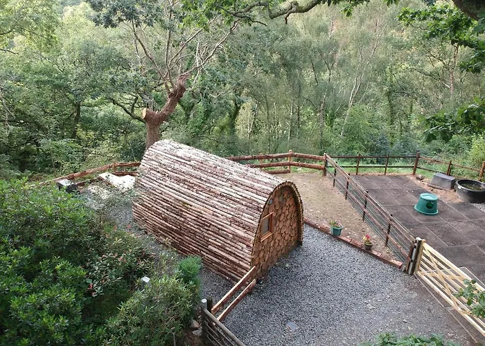Owl Hut Cosy Ensuite Pod Snowdonia Coast Sleeps 2